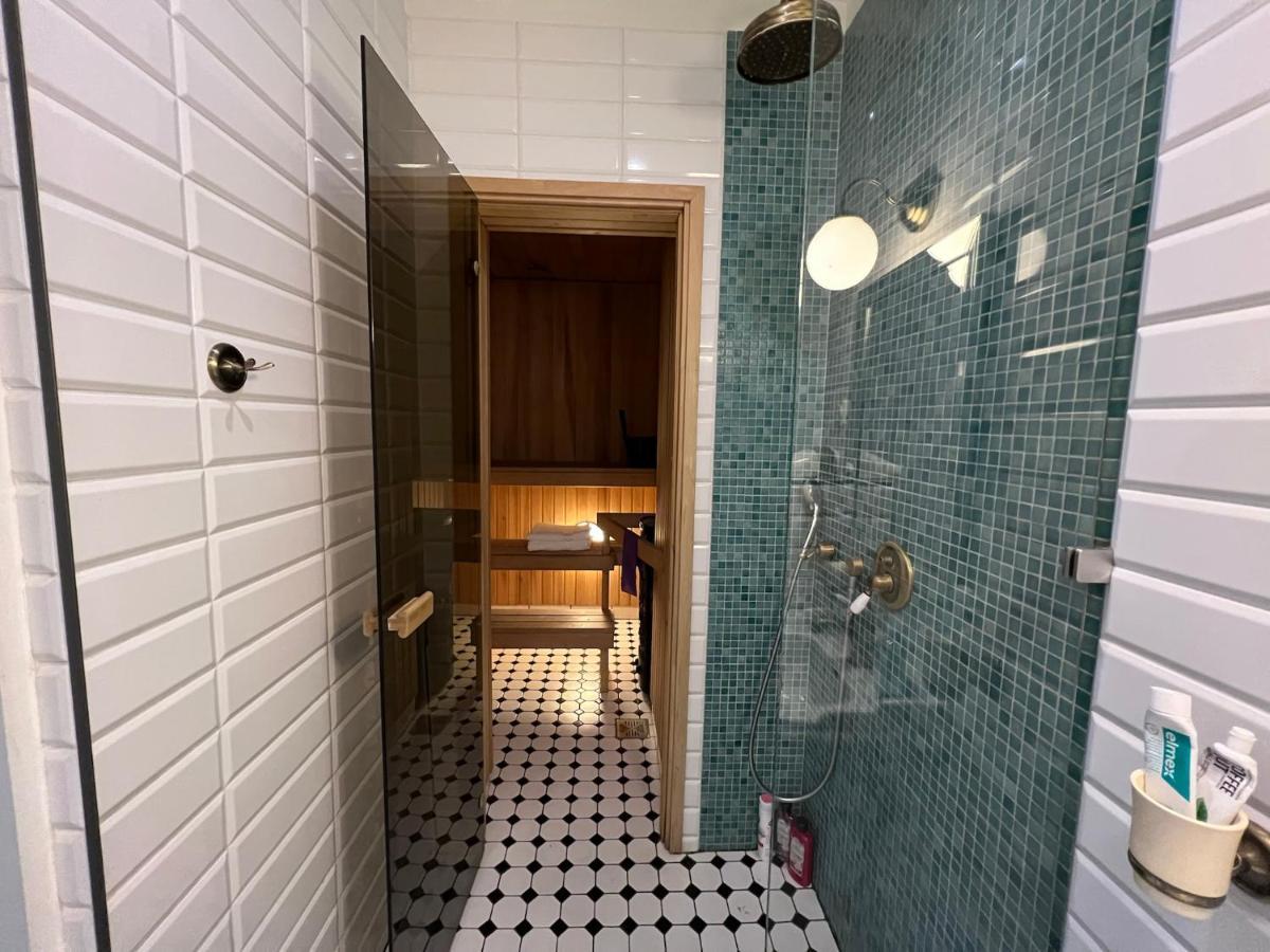 Hubane Ja Ruumikas Saunaga Korter Kesklinnas Appartement *